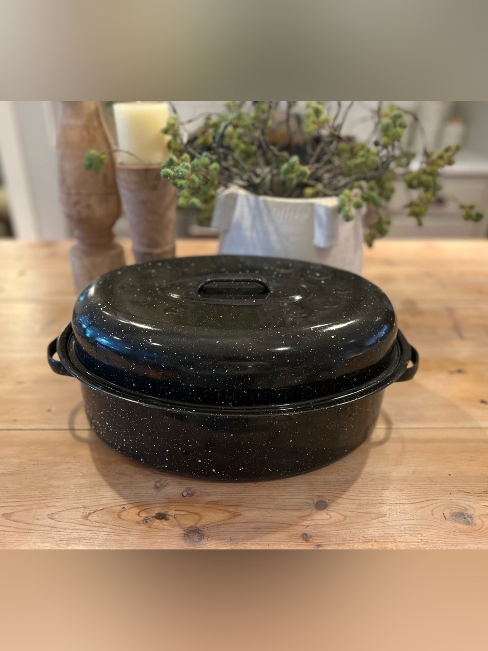 Vintage Speckled Black 16” Enamel Roasting Pan with Cover & Juice Grooves